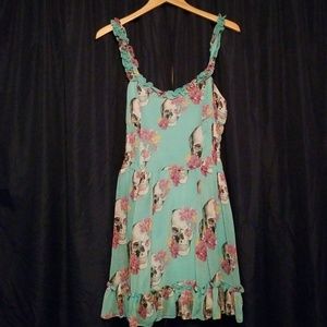 Skull and Flower Mini